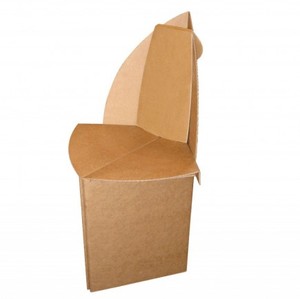 2 chaises en carton pour adulte