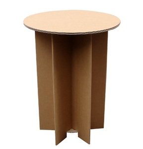 Table en carton "ETOILE +"